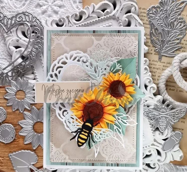 قوالب قطع معدنية من Piggy Craft قالب قوالب مقطوعة بحروف IHS إطار زهرة المضيف قصاصات ورقية قالب حرفي شفرة استنسل لكمة #3