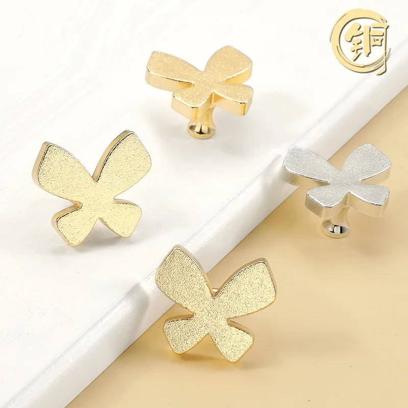 

Modern Minimalist Brass Creative Personality Butterfly Cabinet Door Handle European Style Light Luxury Cabinet Wardrobe Handle