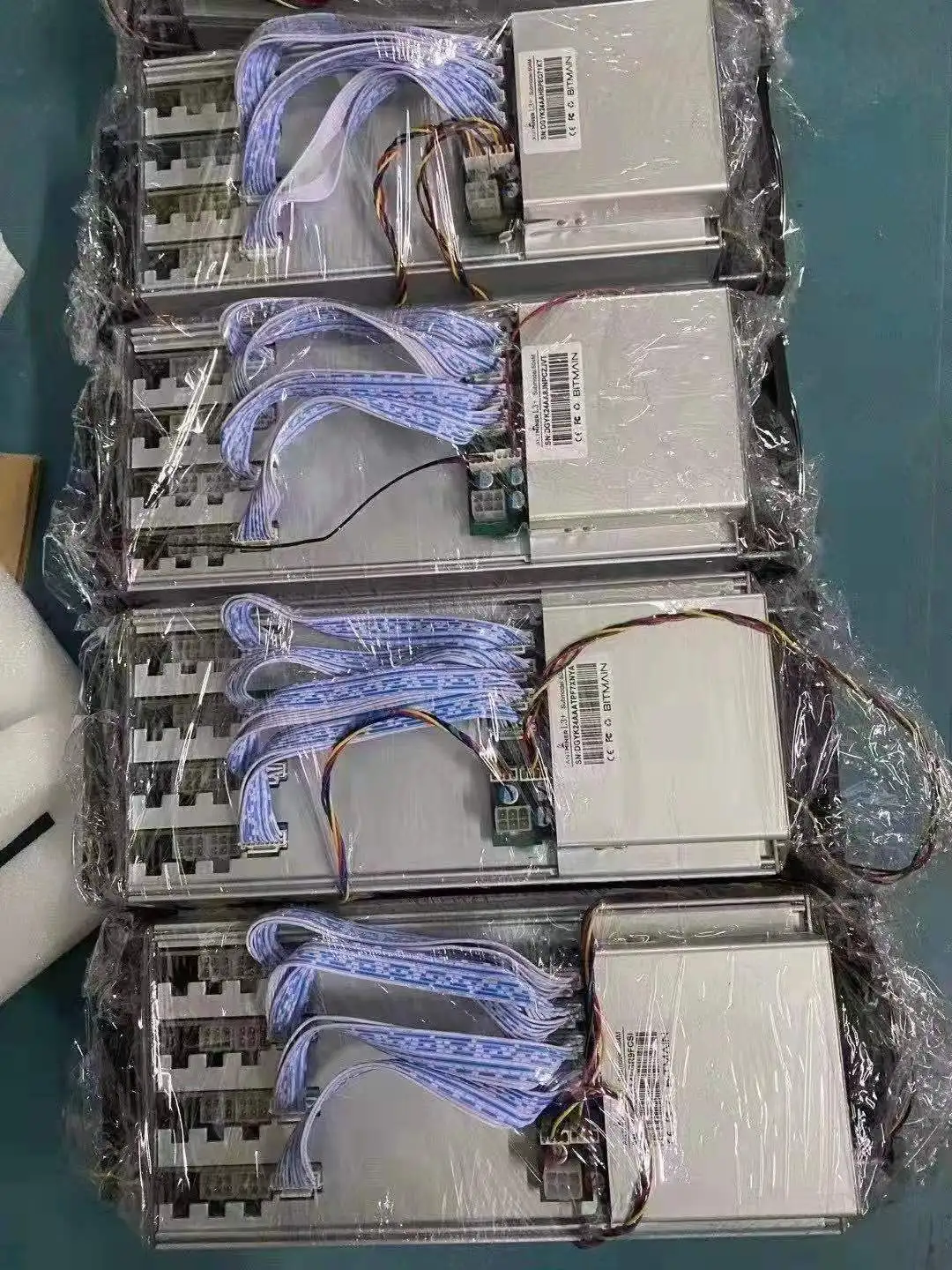 ANTMINER L3 Plus ASIC DOGE Miner L3 + 504MH/S 800W مع PSU Scrypt Litecoin Miner LTC DOGE Coin Mining Rig Bitmain L3 LTC Miner
