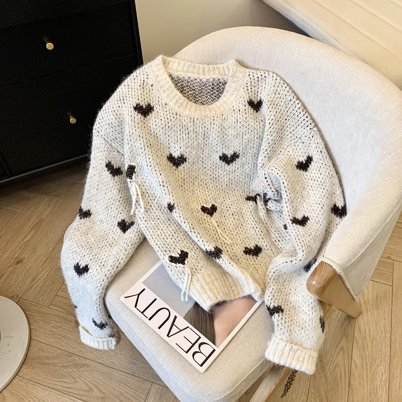 

Women White O-Neck Knitwear Sweater Korean Style Long Sleeves Sweater 90s Vintage Y2k Heart Pattern Knit Pullover 2000s Clothes