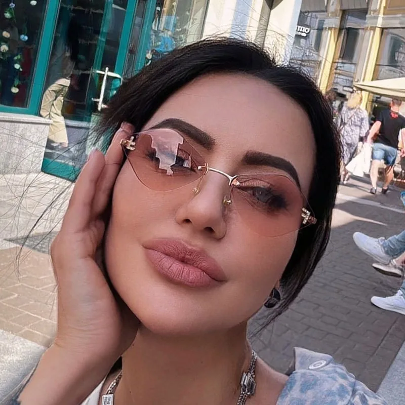 トレンディなリムレスダイヤモンド型サングラス F レディース高級ブランドサングラスレディースクラシックエレガントアイウェアシェード