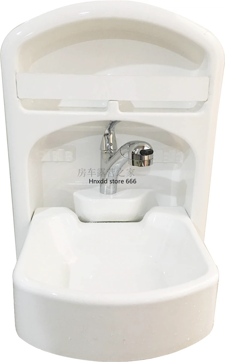 RV water basin self-towing small trailer modified basin