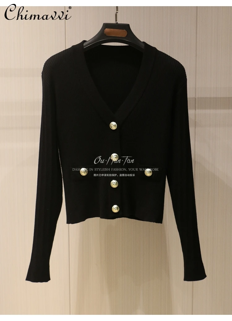 Тяжелый белый вязаный кардиган с v-образным вырезом, женский модный облегающий свитер с длинными рукавами и металлическими пуговицами, пальто, топ, осенняя одежда 2025 г.