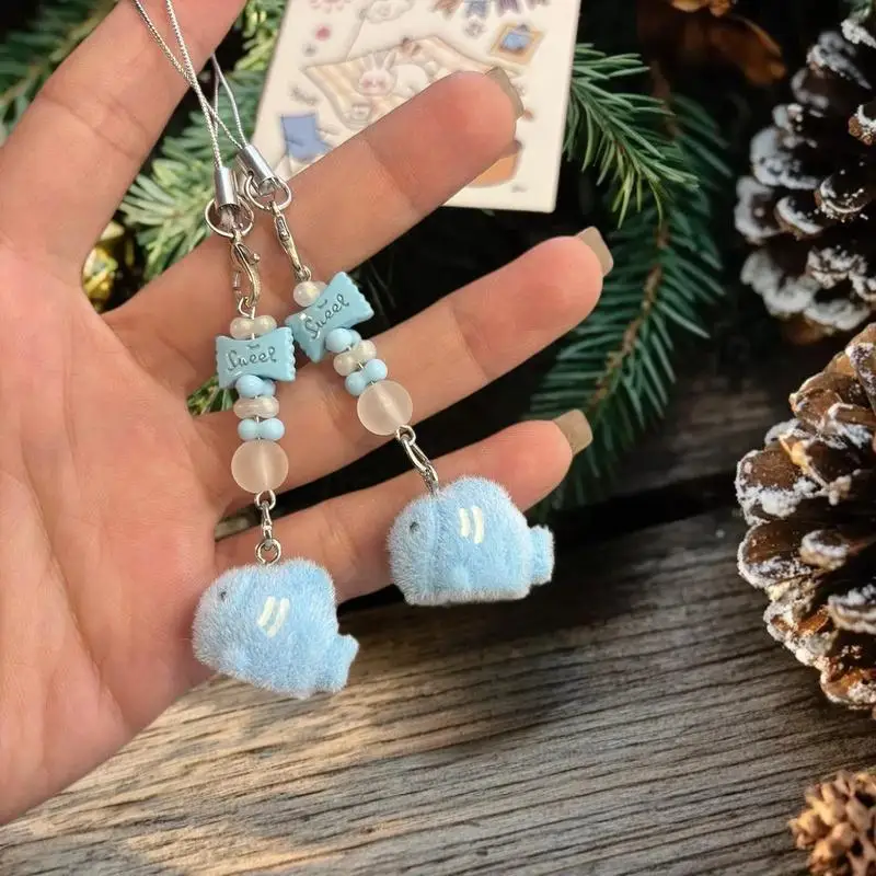 Милый мультяшный флокированный маленький брелок из бисера в форме рыбки, кавайная цепочка из бисера для мобильного телефона, украшение, аксессуары, подарки