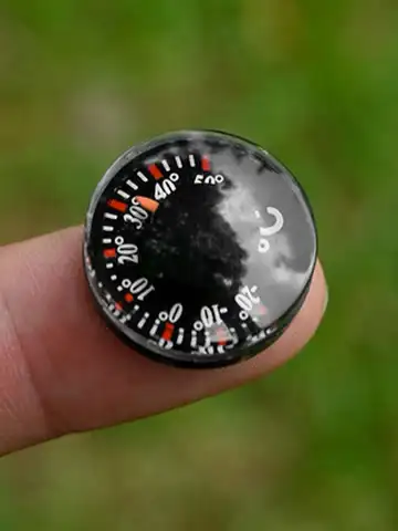 1-Piece Mini Car Thermometer Battery-free Dashboard Thermometer, Easy Stick Mount, No Battery Required, Compact Car Interior