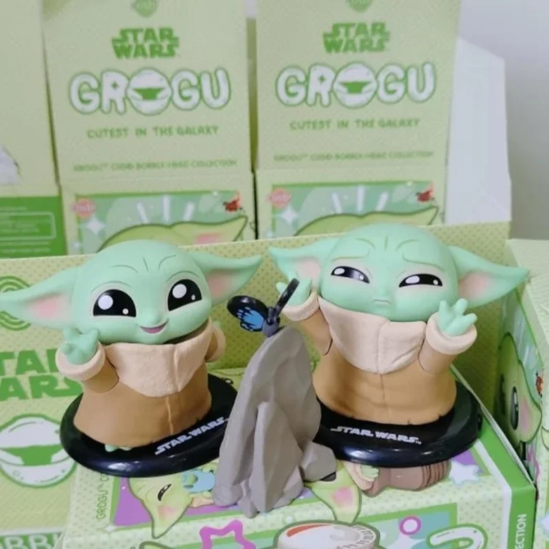 

Original Hot Toys Cosbi Wars The Mandalorian Action Figure Mini Collection Doll Desktop Decoration Surprise Birthday Gift