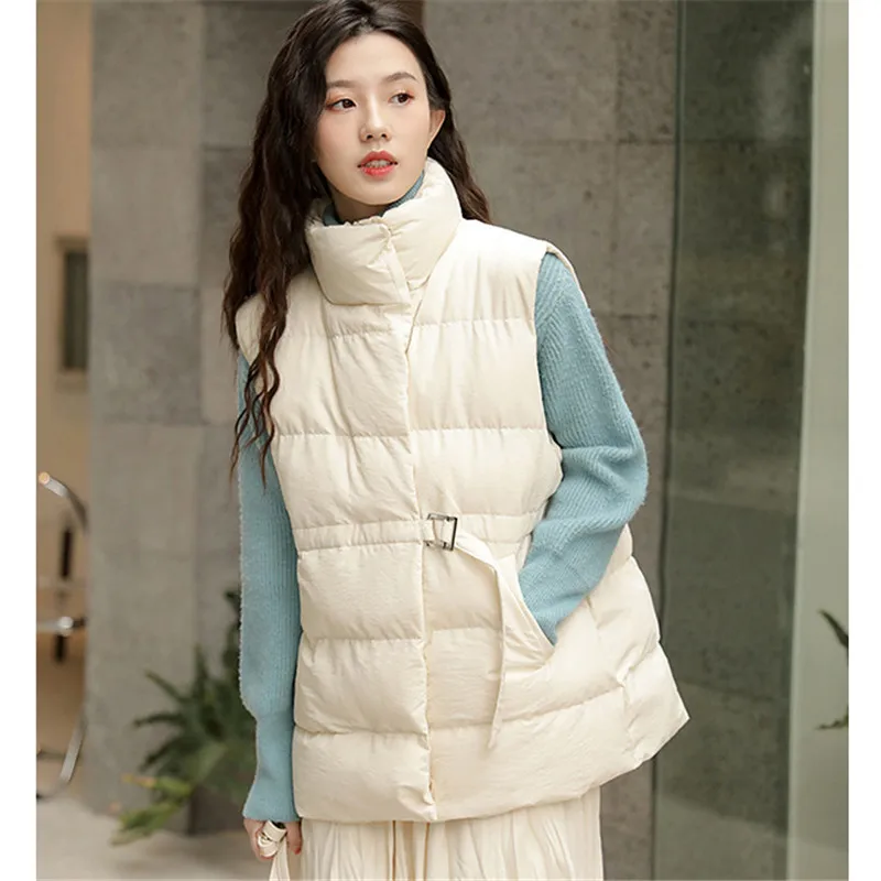 

2022 Autumn Winter Warm Down Waistcoat Women Light Thin White Duck Down Vest Short Puffer Jacket Parkas Ladies Sleeveless Tank