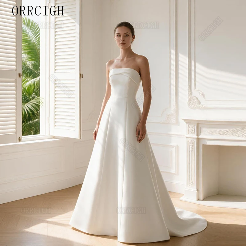 Elegant Satin Wedding Dresses 2026 Strapless A Line Formal Evening Gown Sweep Train Bridal Dress Customizable  Robe de mariée