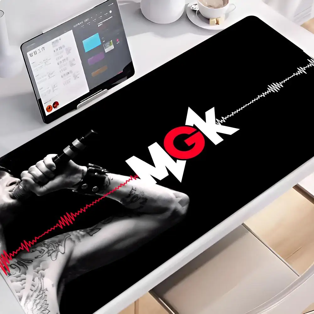 M-Machine-Gun-Kelly Mouse Pad gioco Anime mause Pad cs lol XXL Home HD Computer Desk Mats tappeto Gamer Office Laptop Soft Deskto