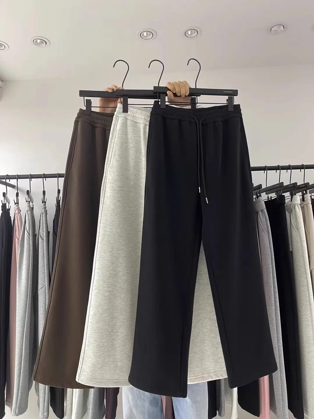 

Men's Winter Thiened Fce Dstring Cotton Trousers Straight Leg Wide Leg Sports Pants Casual Loose Fit Long Pants