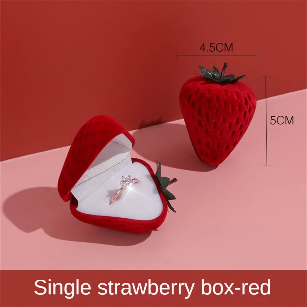 Strawberry Ring Box Red Velvet Simulation Strawberry Box Girlfriend Creative Gift Jewelry Boxes Firm Exquisite Party Supplies