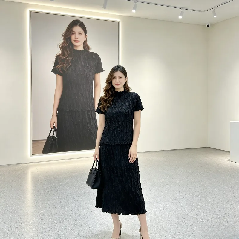 Miyake Pleated 2026 Simple Set for Women Loose Fit Elegant and Slimming Complete High-End Summer Comfortable Two-Piece Set Pleat
