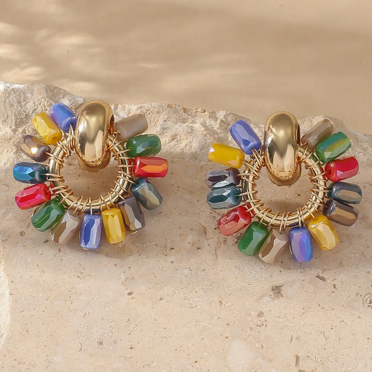 

Серьги из бисера Кристаллы Круглые цветы Ручное плетение Выдалбливают богемный сплав Женский творческий тренд Простые серьги из рисовых бусин