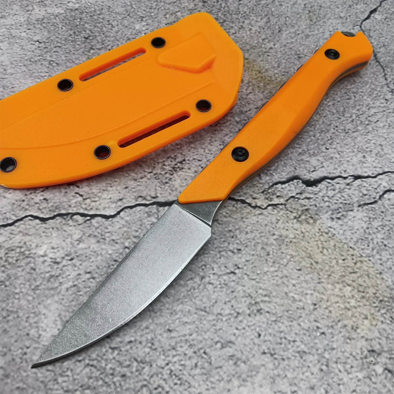 15700 Outdoor Tactical Stonewashed Fixed Blade Knife CPM-154 Steel Orange Santoprene Handle Hunting EDC Knives with Sheath