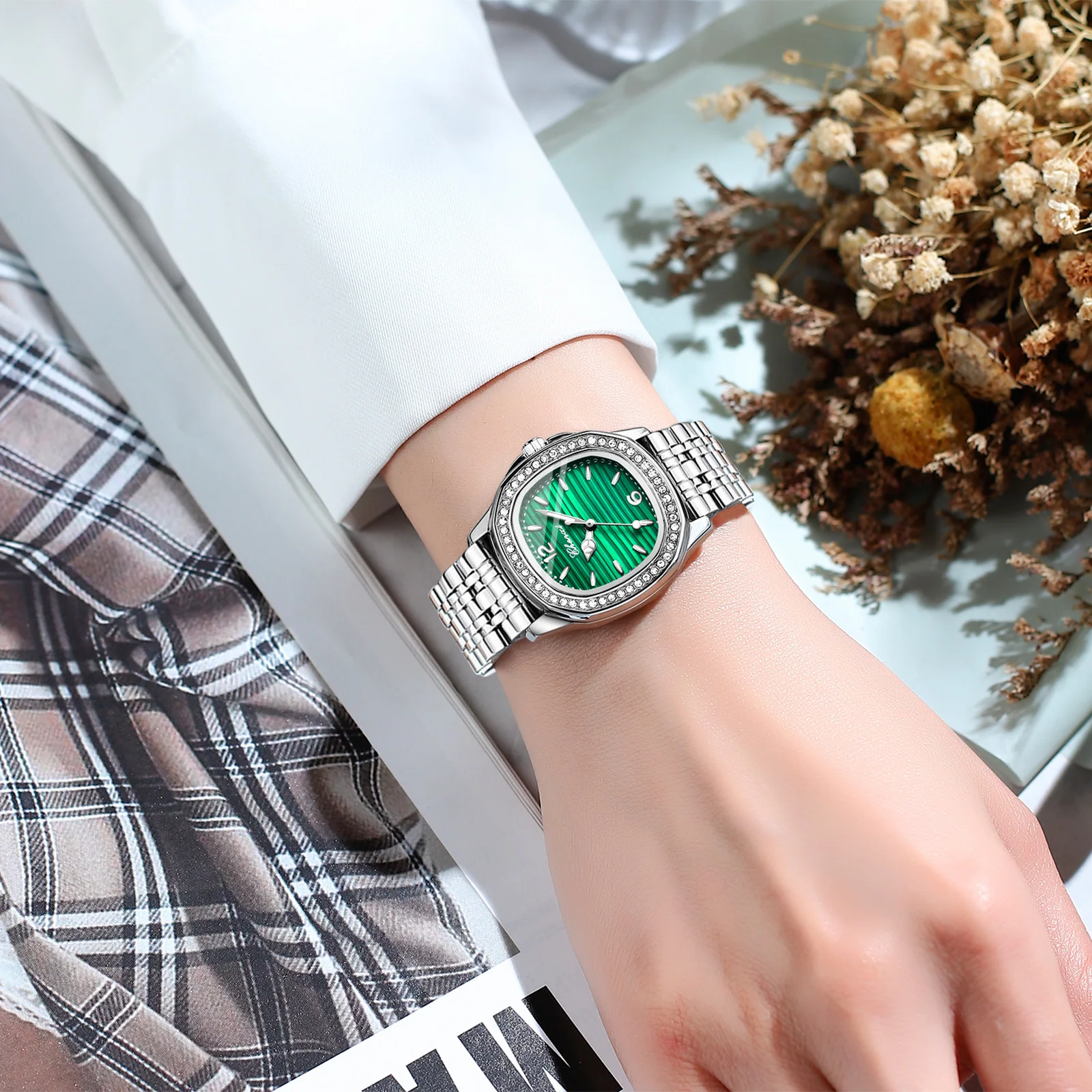 CHENXI Light Luxury Woman Watches Elegant Diamond Square Dial Ladies Business Wristwatch Waterproof Luminous Solid Steel Band