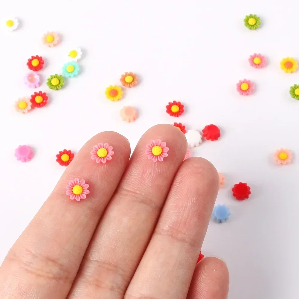 100 sztuk DIY zawieszki do paznokci akcesoria zdobienie paznokci luksusowe dekoracje dostarcza części 3D mieszane żywica pięciopłatkowy kwiat róża — zdjęcie 7
