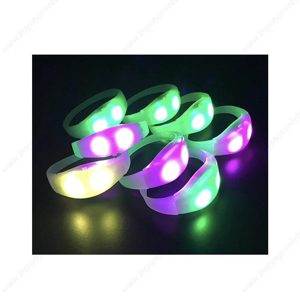 Led Flashing Bracelet Light Up Bangle Wristband Voice Control Music Activated Sound Glow in The Dark Party FX Disco Concert Show