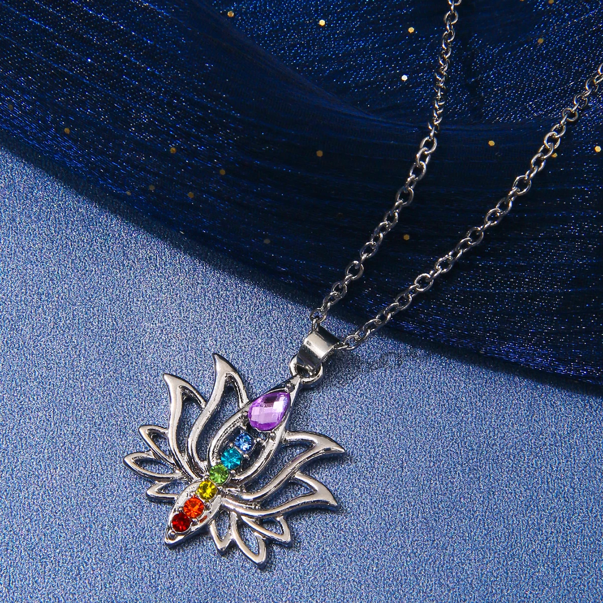 FTCY 7 Chakras Necklaces for Women Elegant Flower Yoga Energy Necklace Exquisite Charms Women\'s Pendant Gift