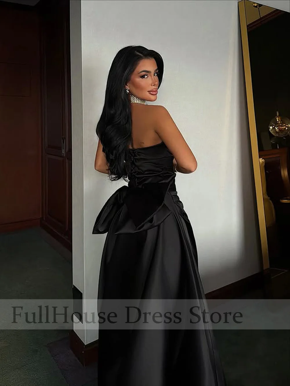 Bespoke Occasion Modern Black Off Shoulder Satin  Floor Length Evening Gown Lace up Back Bow Prom Party Dress with Train