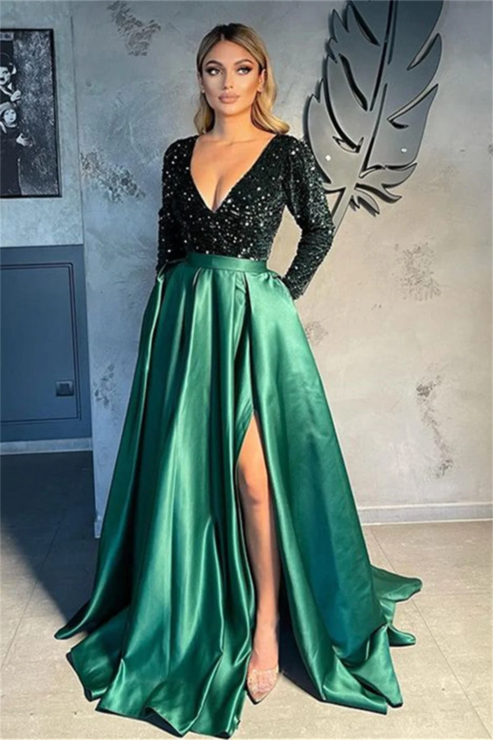 Amanda Glitter Heart Shaped Neck Satin Prom Dress Side Split  فساتين مناسبة حسب الطلب  A-line Floor-length vestidos de festa