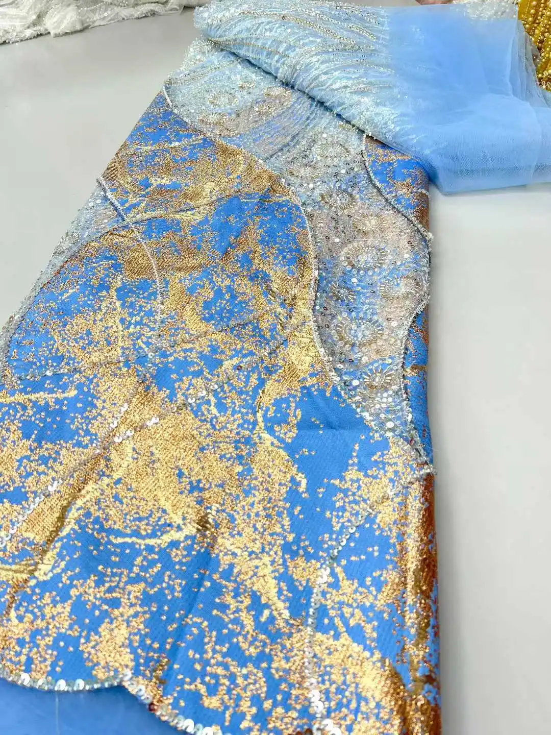 

High End Tulle Lace Fabric With Beads Sequins Nigerian Latest African France 2025 Hot Sale for Bride Wedding Party Sew Dresses