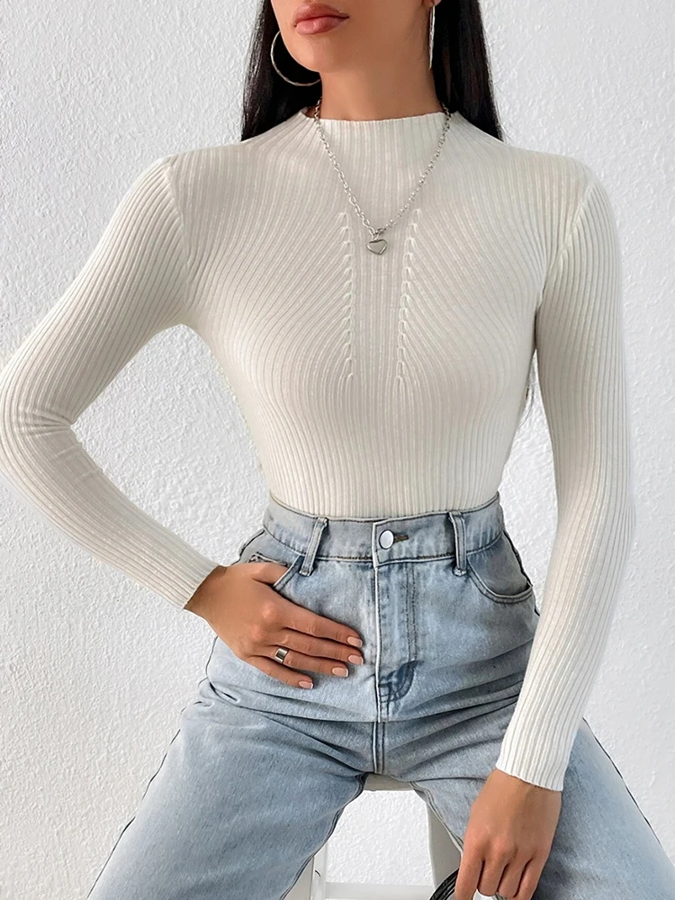 Suéteres de cuello alto de manga larga para mujer, suéteres de moda, Tops blancos y negros sólidos, ropa femenina, otoño e invierno, 2024