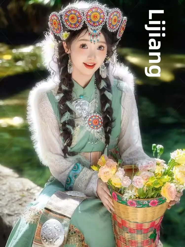 

New Ethnic Minority Women's Clothing Adult Travel Photography Naxi Ethnic Group Yunnan Lijiang Moon Star Weaving Design