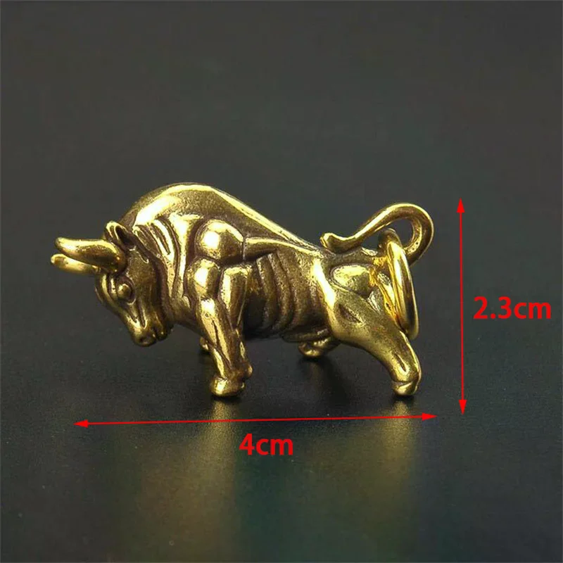 Mini Retro Brass Wall Street Bull Statue Sculpture Hand Toy Gift Keychain Ornament Home Office Desk Decorative Ornament - Image 6