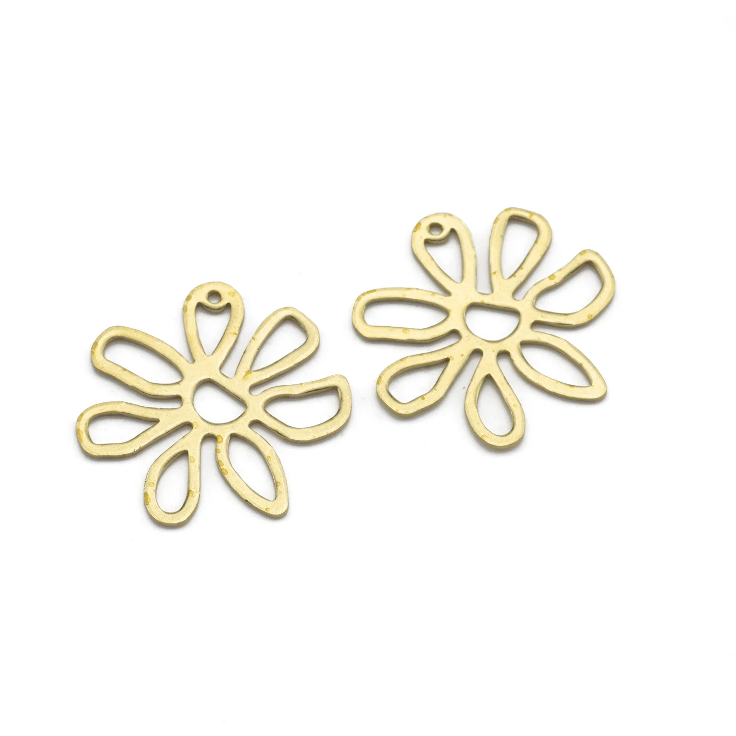 10Pcs Raw Brass Hollow Flower Charms Flower Shaped Pendants Supplies for Diy Handmade Jewelry Earrings Necklace Making