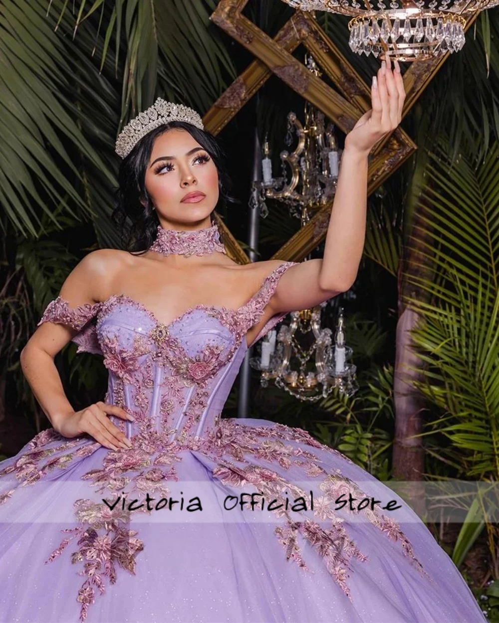 فستان Quinceanera لطيف أرجواني قبالة الكتف على شكل قلب مزين برباط علوي فستان تخرج بعمر 15 عامًا حسب الطلب