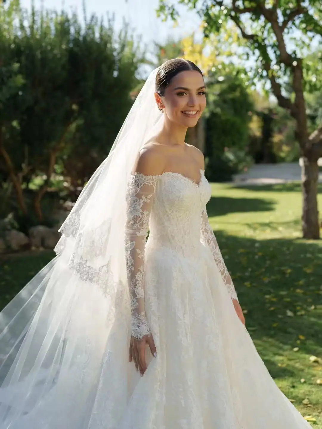 

Индивидуальное роскошное свадебное платье Robe De Mariee, кружевное платье принцессы, элегантное свадебное платье с вырезом-лодочкой, индивидуальный пошив свадебного платья