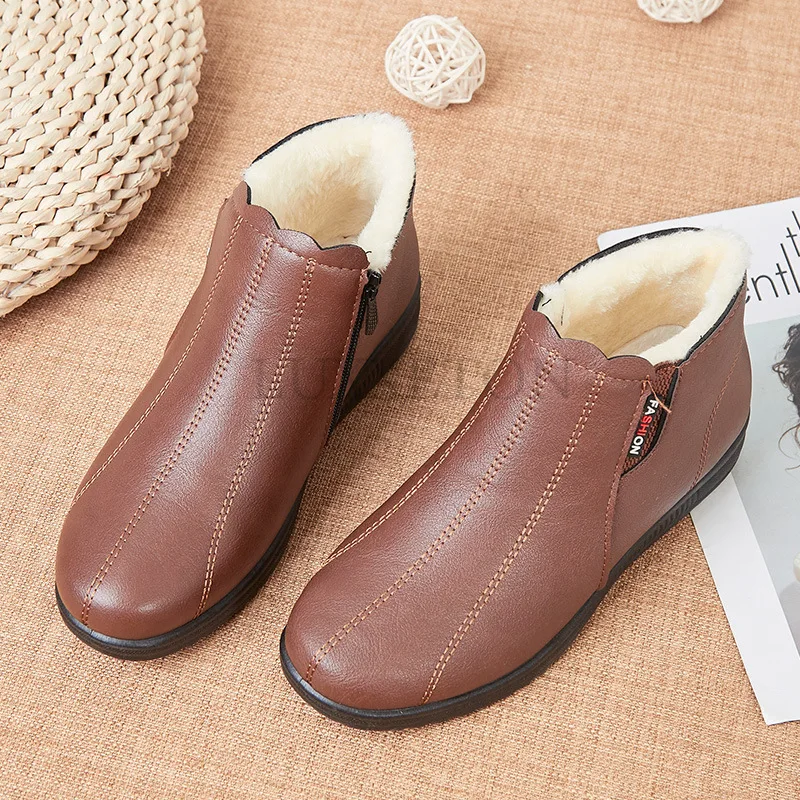 Flat Bottomed Low Heeled Round Toe Mother Shoes Elderly Cotton Shoes Soft Soled Short Boots Women Plush Warm Snow Boots