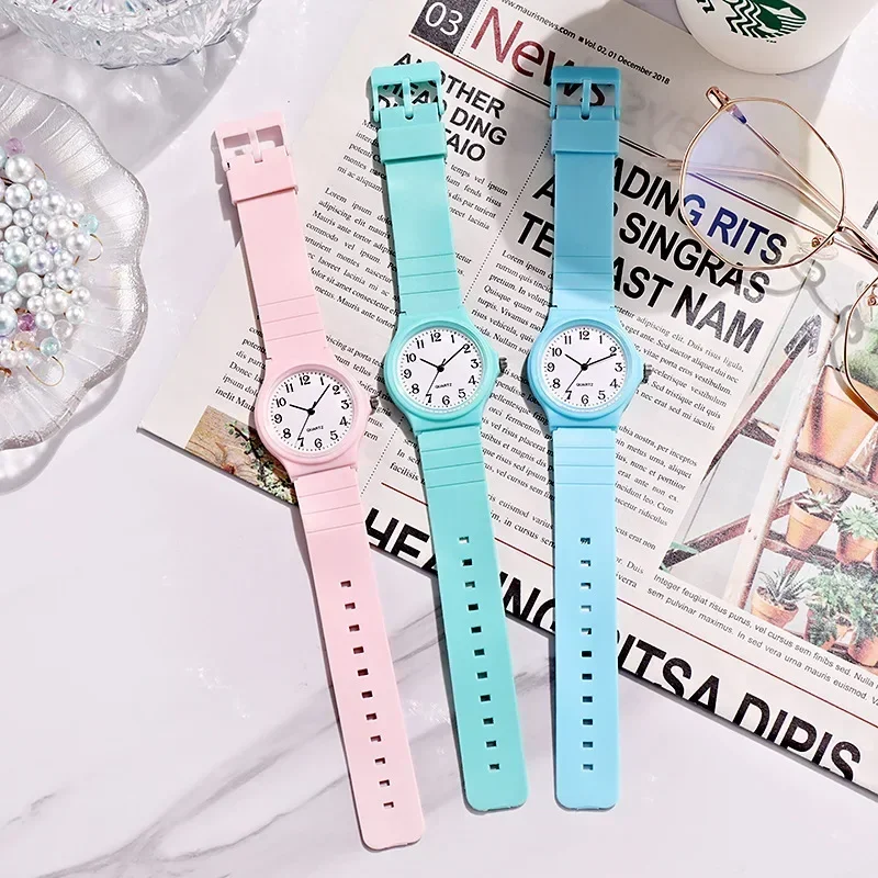 Reloj De cuarzo Simple a la moda para Mujer, relojes De pulsera para estudiantes, Reloj con correa De silicona, Reloj elegante para Mujer al por mayor