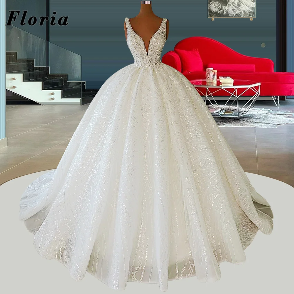 

Floria Elegant V Neck Wedding Dresses Arabic Dubai Ball Gown Bride Dress Coutures Beading Crystal Long Bridal Gowns Robe Mariee