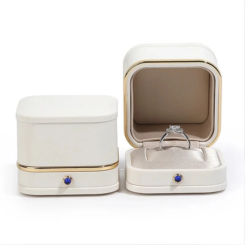 New Luxury Jewelry Box Jewelry Display Ring Pendant Necklace Gift Box Organizer Wedding Ring Storage Earrings Display