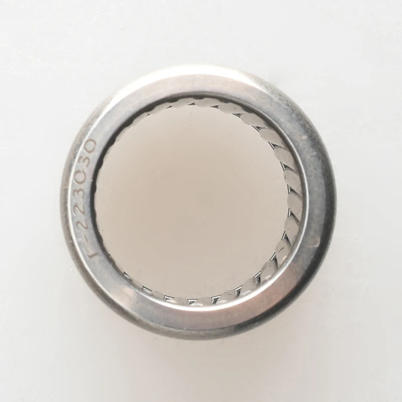 (20X30X30) Roller Bearing 345-60211-0  09263-22039 for Suzuki Boat Engine DT40HP 09263-22039-00 Outboard Motor Parts