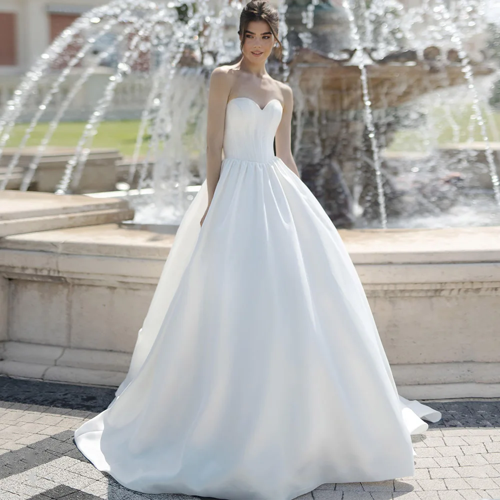 Classic Satin Detachable Off the Shoulder Wedding Dress with Pearls A-Line Sweetheart Customized Bridal Gowns Chapel Train