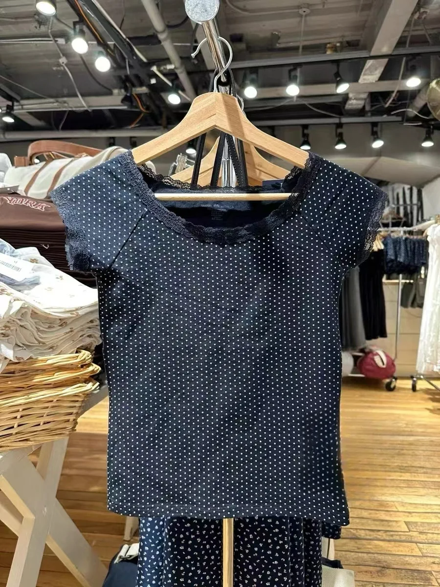 Amerikaanse Stijl Zwart Polka Dot Kant Korte Mouw T-shirt Vrouwen Sexy Slash Hals Slanke Retro Crop Top Katoenmix Korte Tees Shirt