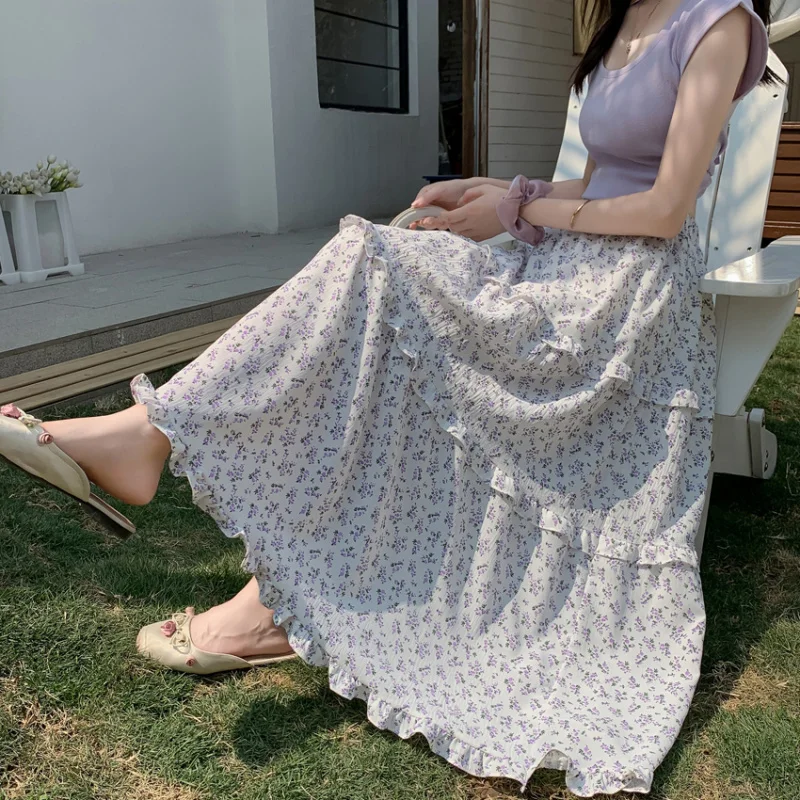 

Patchwork Ruffle Gentle Mori Style Floral for Women with Flared Hem and Effect