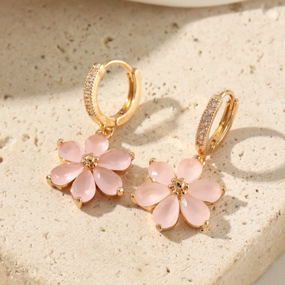 

CDJAIME Flowers Shape Dangle Earrings for Women 2025 New Fashion Earring Golden Wedding Party Jewelry Accessories Gifts