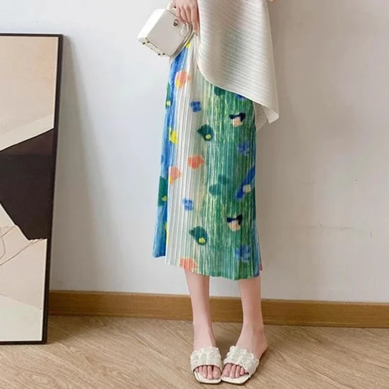 Wrinkled summer vacation floral fairy dress slim fit elastic waist elastic big bag buttocks straight tube printed skirt