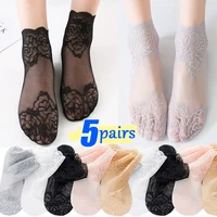Calcetines de encaje de flores para mujer, medias de barco huecas antideslizantes, medias invisibles sexys, calcetines cortos de tobillo, Lolita, 1/5 pares