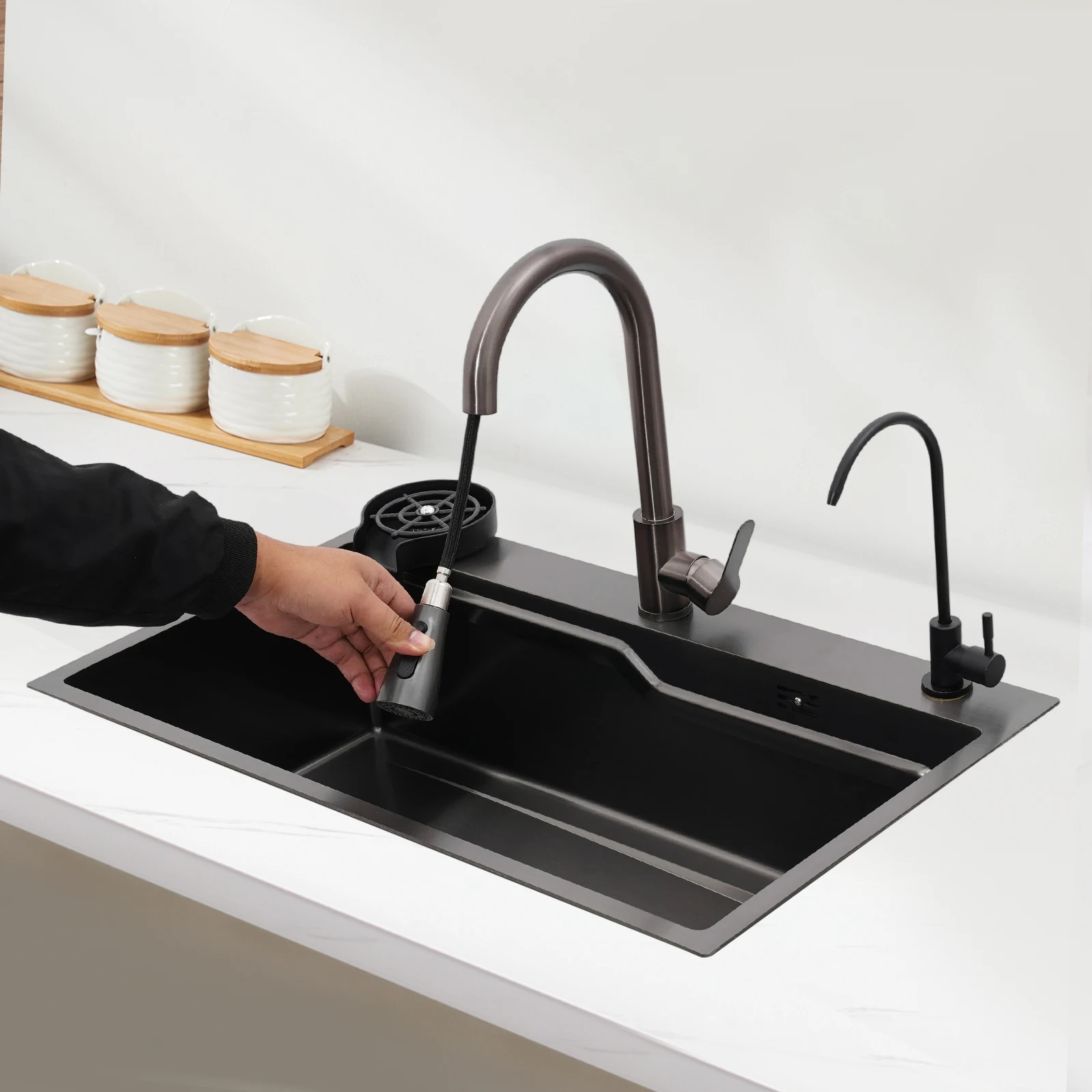 

304 Stainless Steel Kitchen Sink, Kitchen Sink with Pull-out Faucet, Drop-In/Topmount/Undermount Sink, 75x45x22 cm (Black)