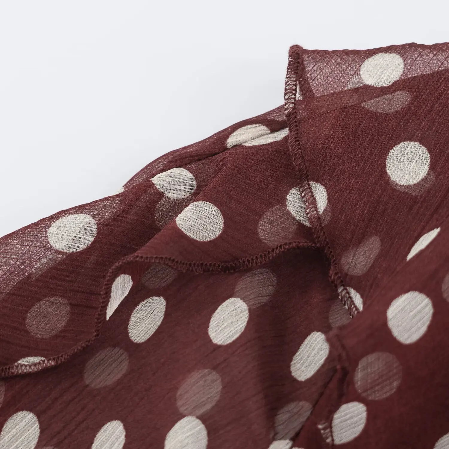 BSAY 2026 Herbst Vintage Polka Dot Damenbluse mit V-Ausschnitt, geschichtetem Rüschensaum, Laternenärmeln, Kordelzug am Ärmelbund und lässigem Schnitt – Detail 12