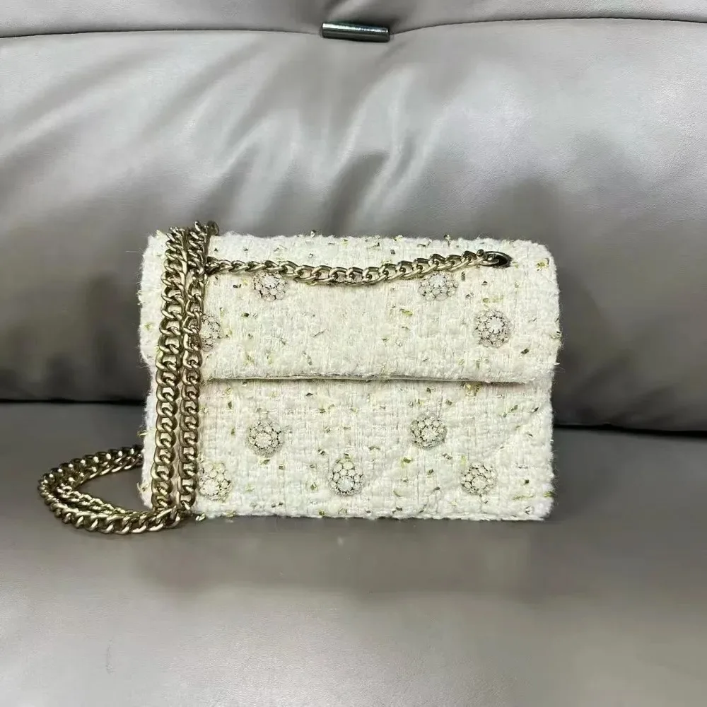 

2025 NEW Bag Single Shoulder Crossbody Chain Fashion All-match Women's Bag FlashHand Bags Luxury Hawk Head Bag