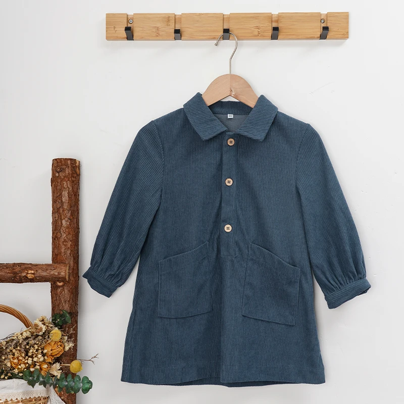 Lässiges Cordkleid für Mädchen 2026 Retro Herbst Neu Kinderkleid mit Revers Knöpfen Langarm mit Taschen Winterkleidung – Detail 23