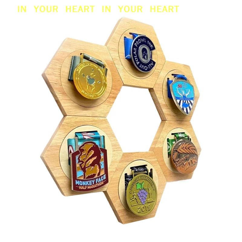 【X】Wooden Medal Display Stand Hexagonal Cellular Design Sports Award Storage Box Creative Wall Decor Home Decoration