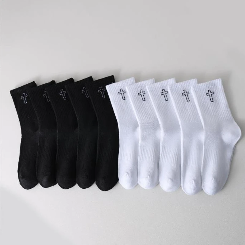 

3-10 Pairs Women Mid Tube Socks Fashion Breathable men Sports Socks Parallel Bar Pattern Sweat Wicking Non Pilling Women's Socks