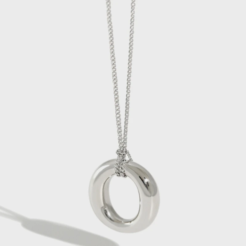 Collana in argento Sterling S925 con ciondolo ellittico originale per catena di ciondoli di gioielli di design Versatile di moda donna elegante