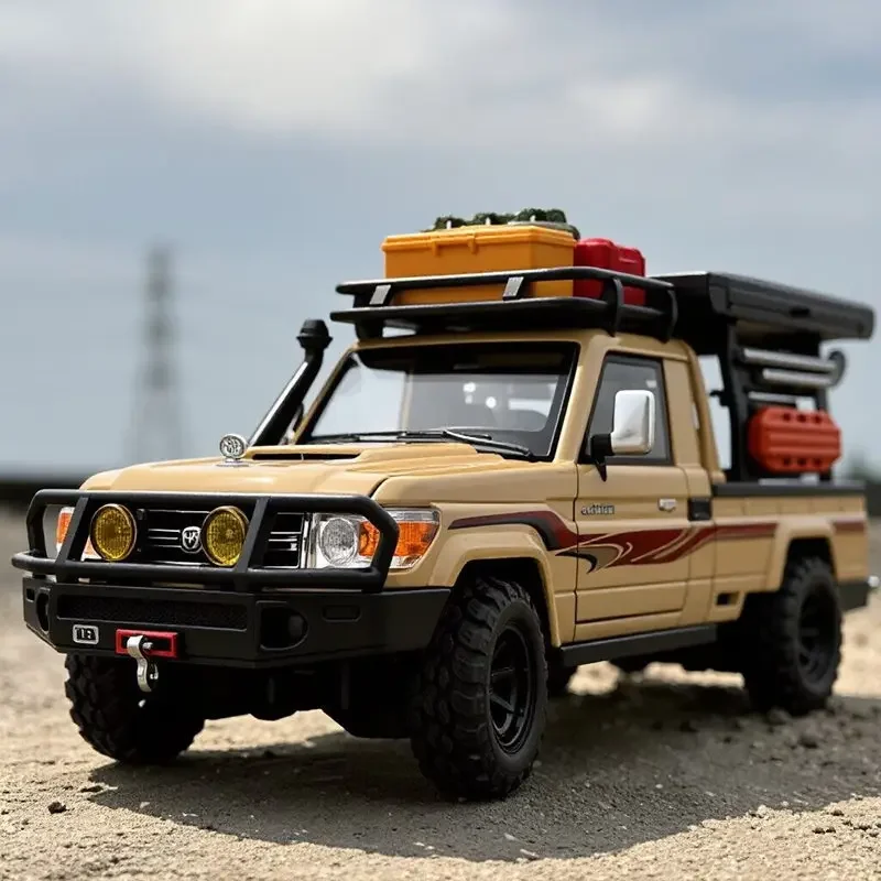 

1/32 Land Cruiser LC79 Alloy Modified Pickup Car Model Diecast Metal Off-road Vehicle Car Model Simulation With Light Collection